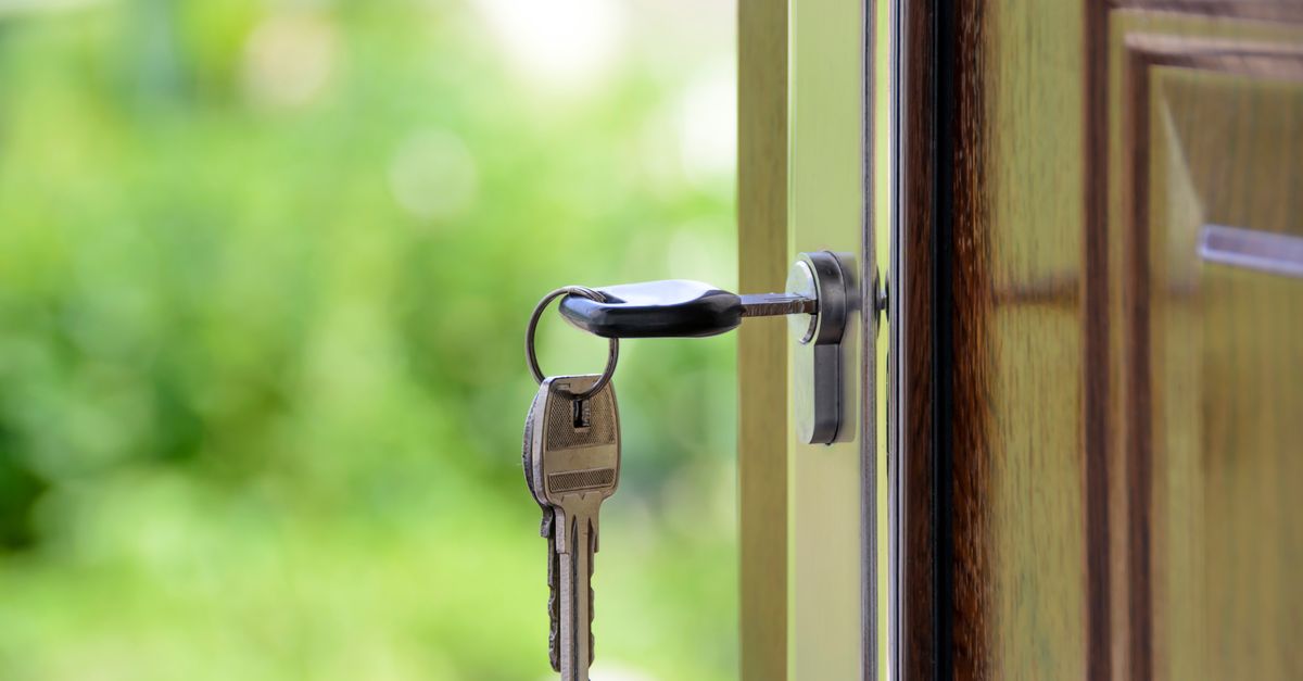 Mortise vs. Cylindrical Locks: Which Fits Etobicoke's Older Homes? — Secure Nest Locksmith Experts