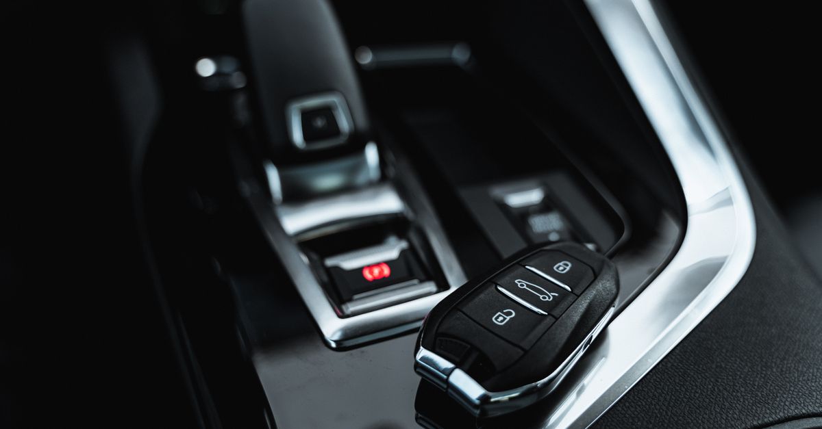 Transponder Keys, Smart Fobs, and Remote Programming — Secure Nest Locksmith Experts